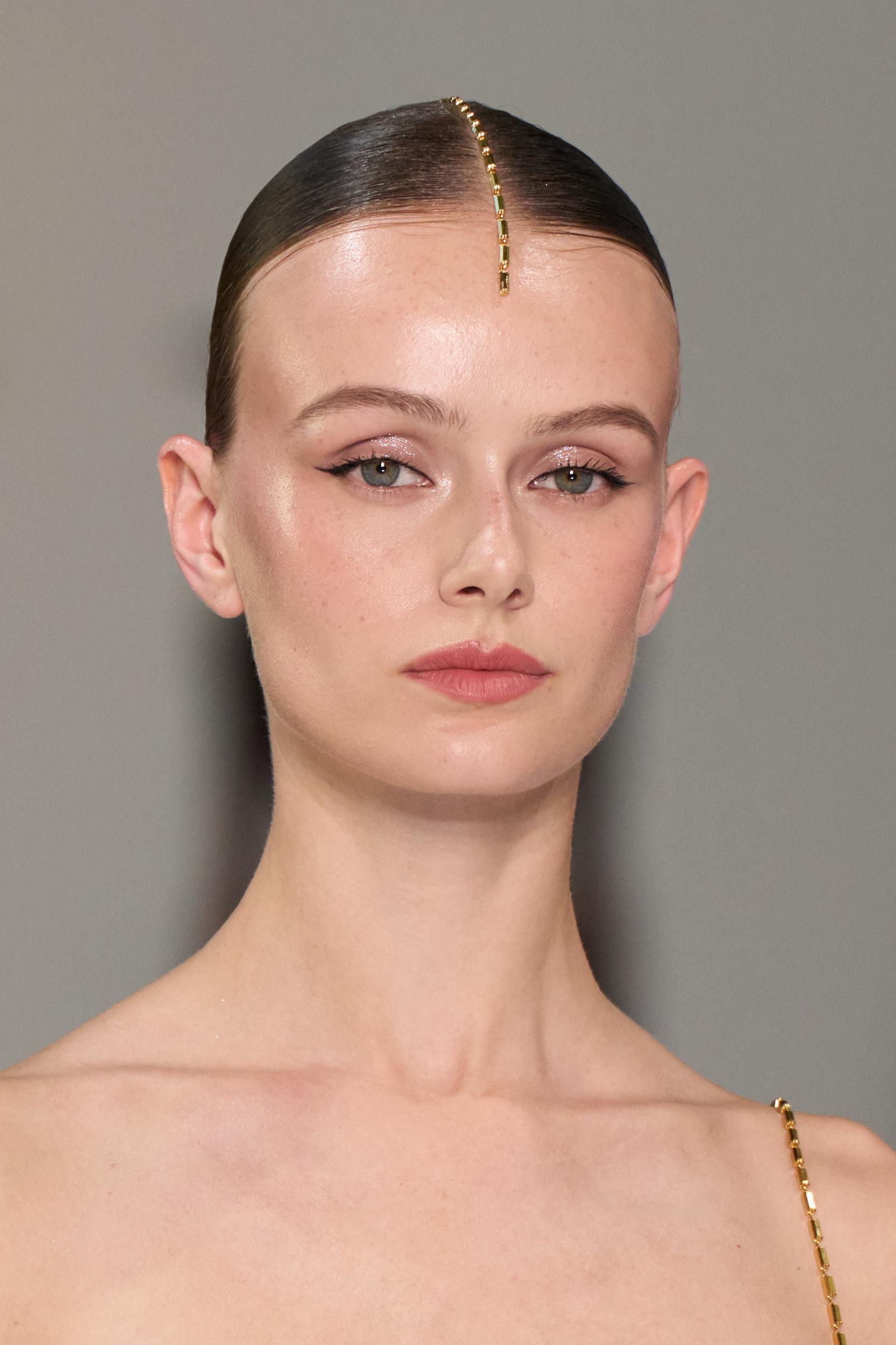 Défilé - Tamara Ralph - Couture Automne-Hiver 26-27